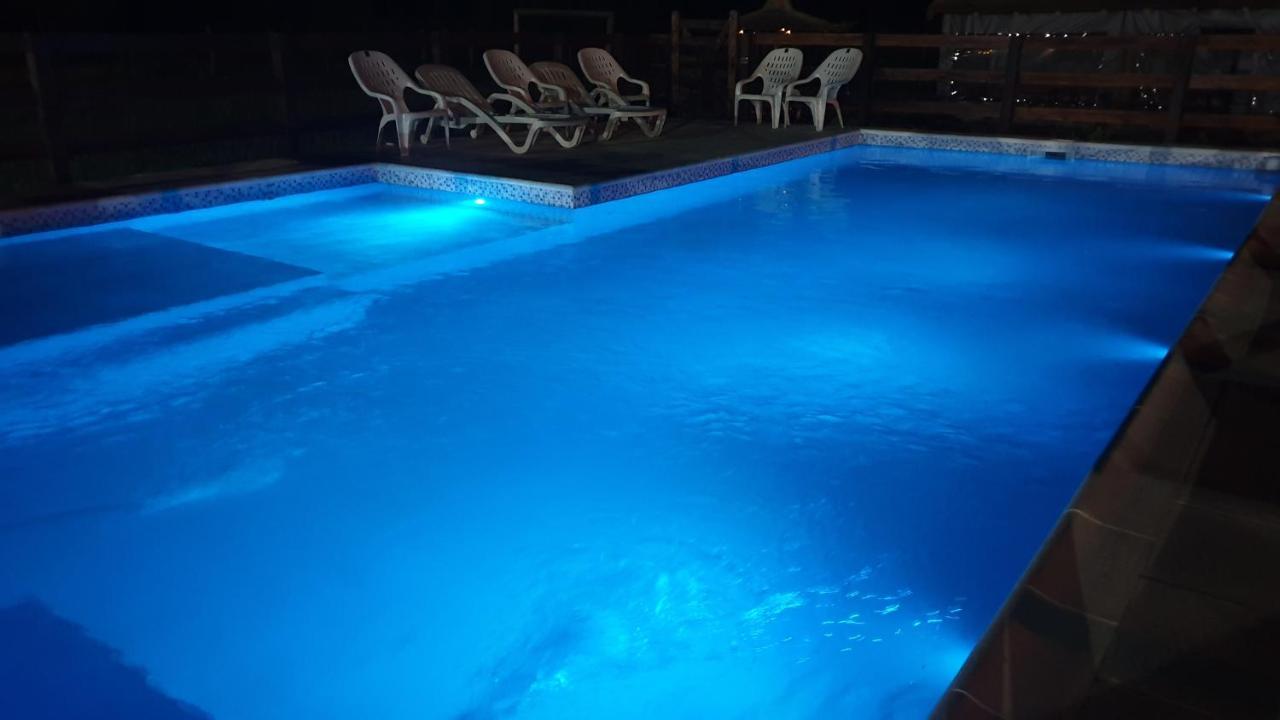 Apartament Complejo Manto De Estrellas Colón Zewnętrze zdjęcie